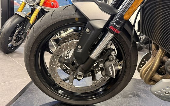 Gebrauchtmotorrad Triumph Trident 660 - Bild 16