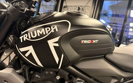 Gebrauchtmotorrad Triumph Trident 660 - Bild 5