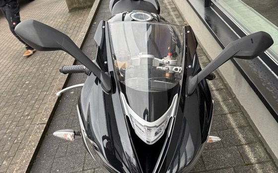 Gebrauchtmotorrad Triumph Daytona 675 - Bild 3