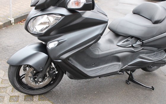 Gebrauchtmotorrad Suzuki Burgman 650 Executive - Bild 11