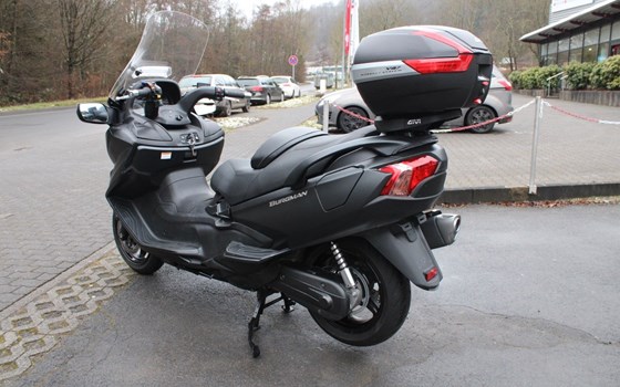 Gebrauchtmotorrad Suzuki Burgman 650 Executive - Bild 3