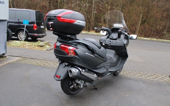 Gebrauchtmotorrad Suzuki Burgman 650 Executive - Bild 4