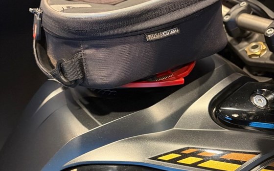 Gebrauchtmotorrad Suzuki V-Strom 1000 XT - Bild 10