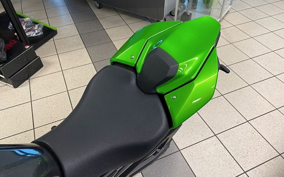 Neufahrzeug Kawasaki Z900 - Bild 7
