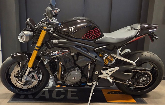 Triumph Speed Triple 1200 RS