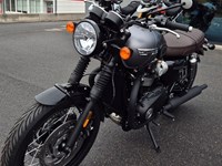 Gebrauchtmotorrad Triumph Bonneville T120 Black