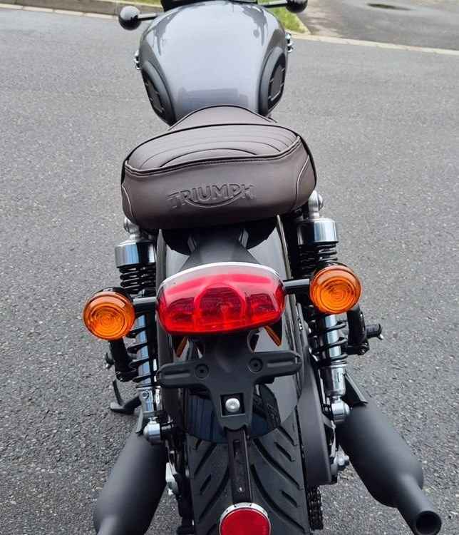 Angebot Triumph Bonneville T120 Black