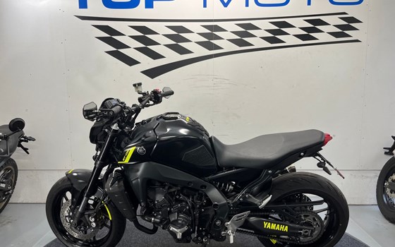 Gebrauchtmotorrad Yamaha MT-09 35kW - Bild 4