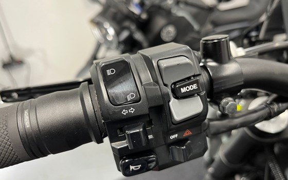 Gebrauchtmotorrad Yamaha MT-09 35kW - Bild 8