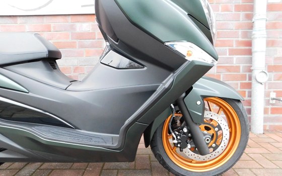 Neufahrzeug Suzuki Burgman 400 - Bild 15