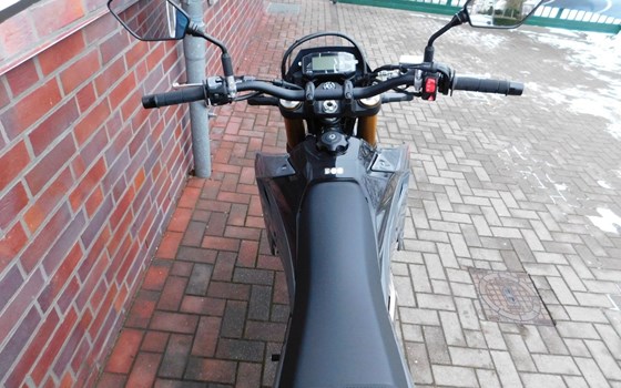 Neufahrzeug Suzuki DR-Z4S - Bild 11