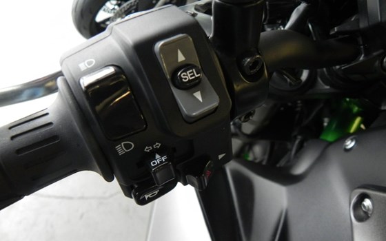 Gebrauchtmotorrad Kawasaki Z900 - Bild 8