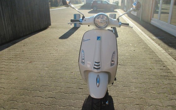 Neufahrzeug Vespa Primavera 125 - Bild 7
