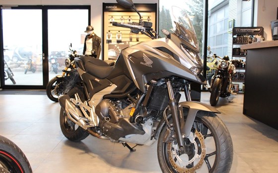 Gebrauchtmotorrad Honda NC750X DCT - Bild 1