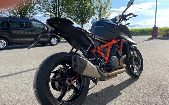 Gebrauchtmotorrad KTM 1290 Super Duke - Bild 2