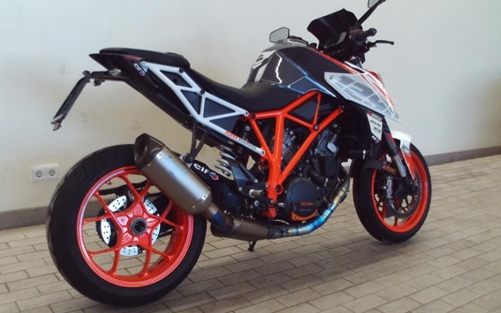 Gebrauchtmotorrad KTM 1290 Super Duke R - Bild 3