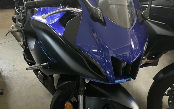 Gebrauchtmotorrad Yamaha R7 - Bild 1