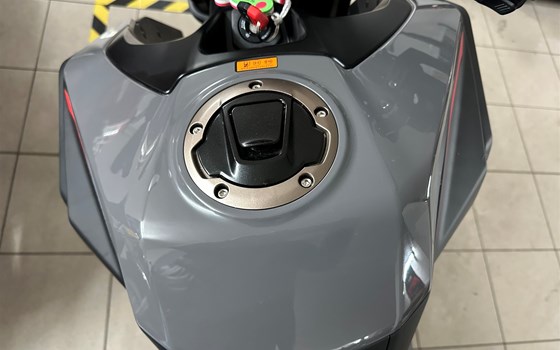 Neufahrzeug Rieju NKD 125 - Bild 3