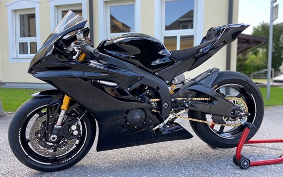 Gebrauchtmotorrad Yamaha YZF-R6 - Bild 1