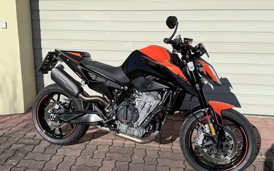 Gebrauchtmotorrad KTM 890 Duke - Bild 1