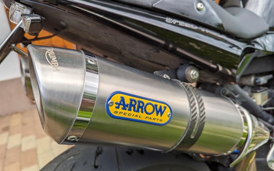 Gebrauchtmotorrad Triumph Speed Triple 1050 - Bild 3