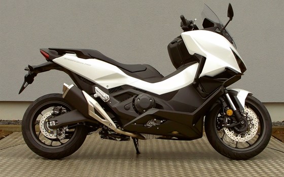 Neufahrzeug Honda Forza 750 - Bild 1