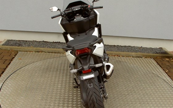 Neufahrzeug Honda Forza 750 - Bild 9