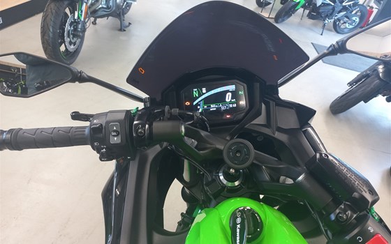 Gebrauchtmotorrad Kawasaki Ninja 650 - Bild 1