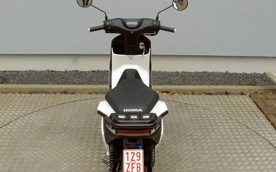Gebrauchtmotorrad Honda EM1 e - Bild 12
