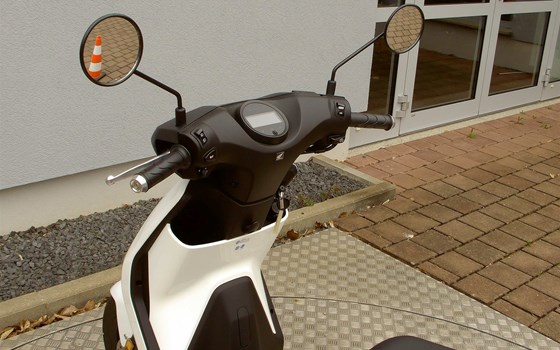 Gebrauchtmotorrad Honda EM1 e - Bild 14