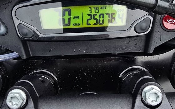 Gebrauchtmotorrad KTM 690 SMC R - Bild 3