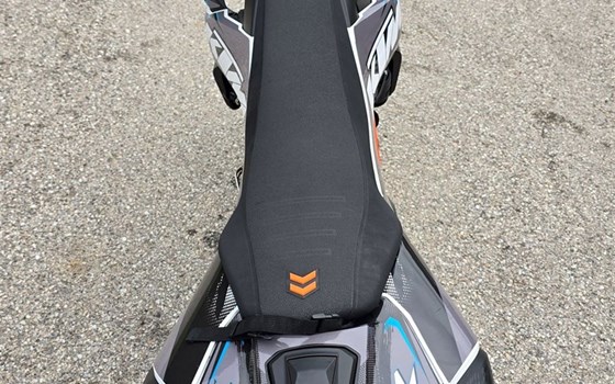 Gebrauchtmotorrad KTM 690 SMC R - Bild 7