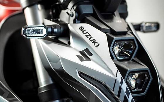 Neufahrzeug Suzuki GSX-8S - Bild 7