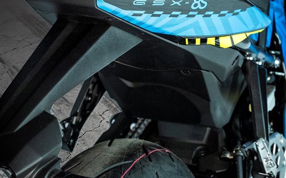 Neufahrzeug Suzuki GSX-8S - Bild 6