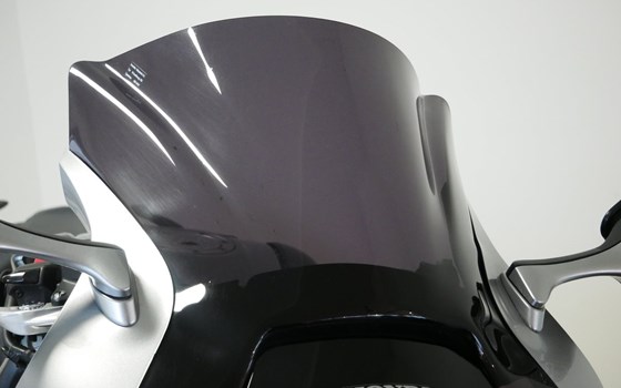 Gebrauchtmotorrad Honda VFR 1200 F - Bild 8