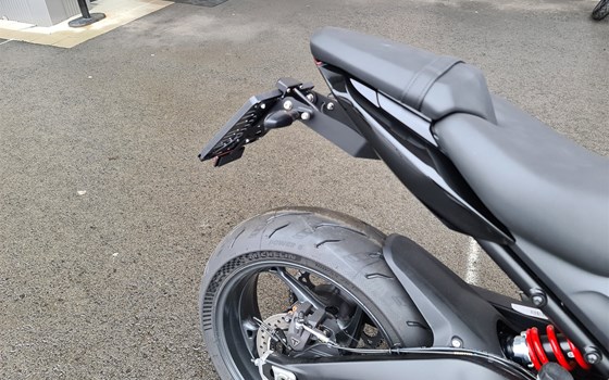 Neufahrzeug Triumph Daytona 660 - Bild 3