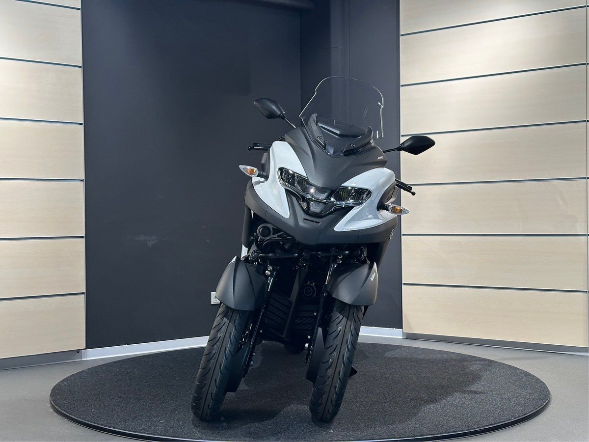 Yamaha Tricity 300