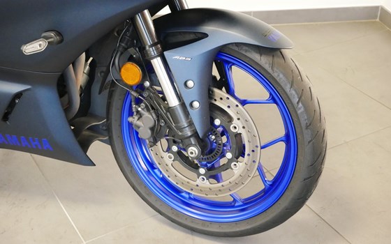 Gebrauchtmotorrad Yamaha YZF-R3 - Bild 6