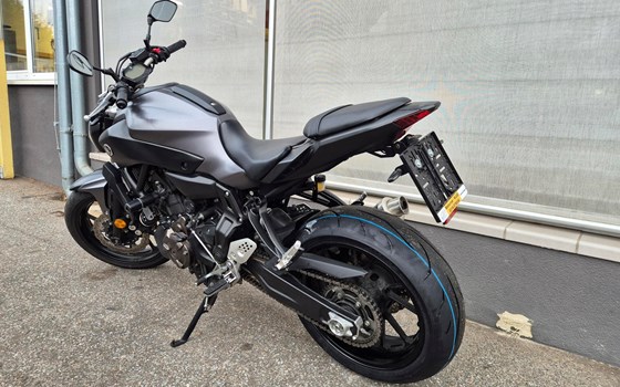 Gebrauchtmotorrad Yamaha MT-07 - Bild 3