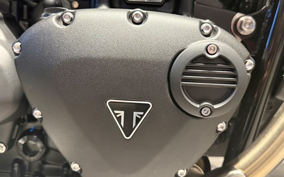 Neufahrzeug Triumph Speed Twin 900 - Bild 10
