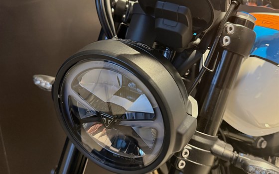 Neufahrzeug Triumph Speed Twin 900 - Bild 5