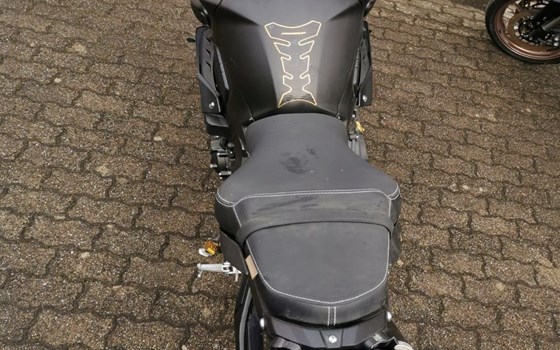 Motorrad Occasion Yamaha MT-10 - Bild 5