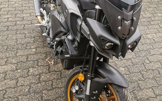 Motorrad Occasion Yamaha MT-10 - Bild 6