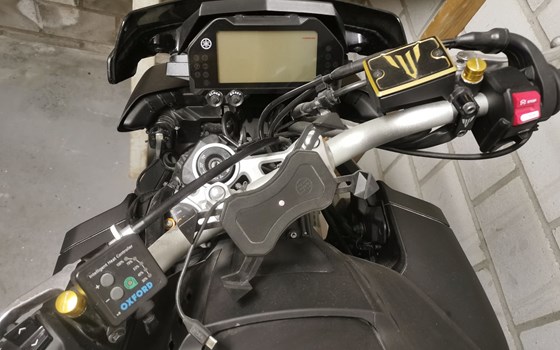 Motorrad Occasion Yamaha MT-10 - Bild 9