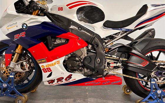 Gebrauchtmotorrad BMW S 1000 RR - Bild 4