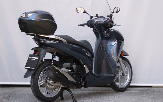 Gebrauchtmotorrad Honda SH350i - Bild 10