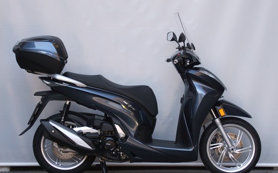 Gebrauchtmotorrad Honda SH350i - Bild 11