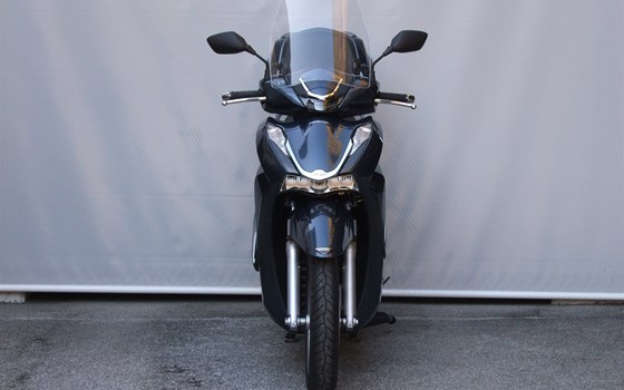 Gebrauchtmotorrad Honda SH350i - Bild 15