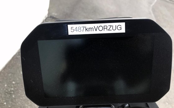 Gebrauchtmotorrad BMW F 900 R - Bild 8