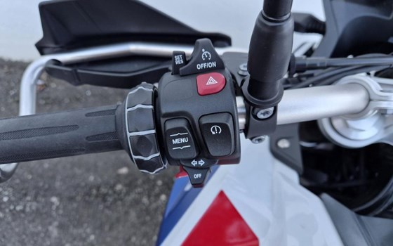 Gebrauchtmotorrad BMW F 900 GS - Bild 6